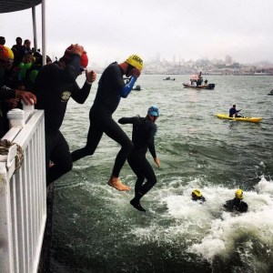 Swim start. Photo Credit escapefromalcatraztriathlon.com